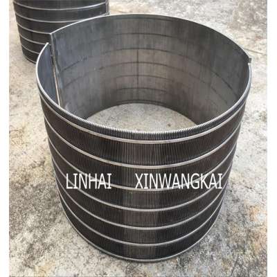 Wedge wire metal screen for pusher centrifuges